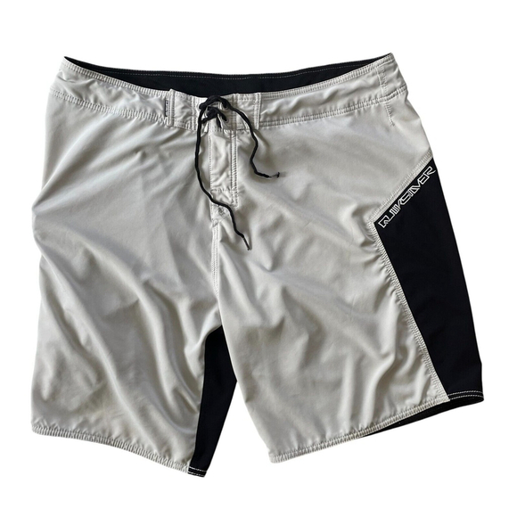 Vintage Quicksilver Black & Gray Neo Fly Boardshorts 90s – Waist 39” - Picture 1 of 8